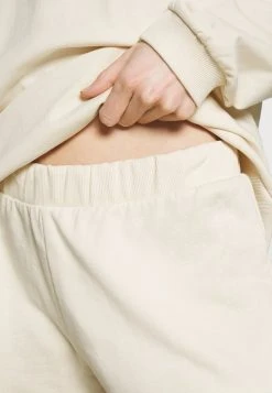 Lo mas barato 🧨 Anna Field Pijama - Taupe, Mujer 👏 -Fashionize Ventas 03c2e97bdeb94002a66a397bf767a840