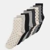 Presupuesto 😉 Anna Field HEART ANKLE 8 PACK - Calcetines - Black/grey, Mujer 🛒 -Fashionize Ventas 168705eb05194875a2a9231e92363d31