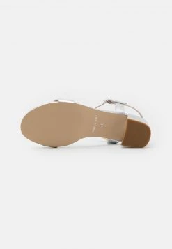 Comprar 😍 Anna Field LEATHER - Sandalias - Silver, Mujer 🎉 12 Comprar 😍 Anna Field LEATHER - Sandalias - Silver, Mujer 🎉 -Fashionize Ventas 18c698cf144f45feae37e818c2ff878b