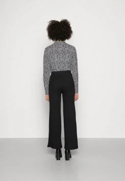 Venta express ⌛ Anna Field RIBBED WIDE LEG TROUSERS - Pantalones - Black, Mujer ⭐ 9 Venta express ⌛ Anna Field RIBBED WIDE LEG TROUSERS - Pantalones - Black, Mujer ⭐ -Fashionize Ventas 209b358394fb4f3680d3281848dde05f