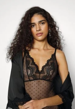 Lo mas barato 😀 Anna Field FULL LACE BODY - Body - Black, Mujer ⭐ 16 Lo mas barato 😀 Anna Field FULL LACE BODY - Body - Black, Mujer ⭐ -Fashionize Ventas 2aeeecae2c7747a8bd019c88d4cc980f