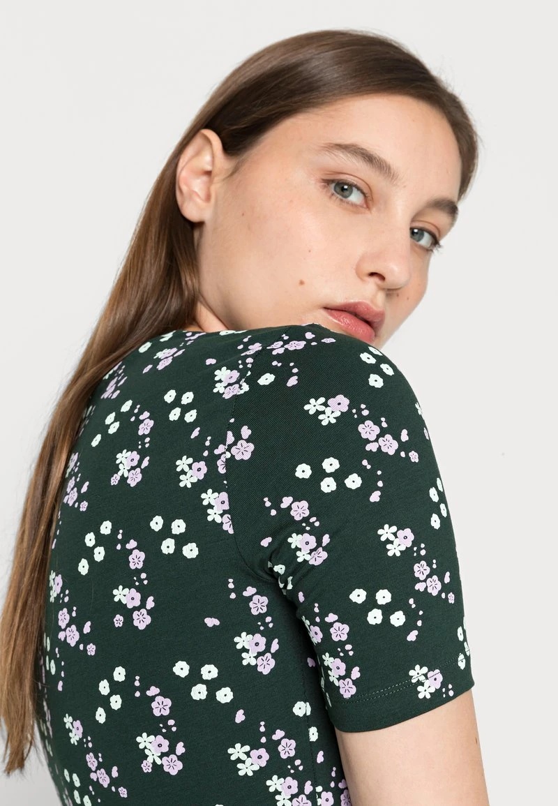 Toma de corriente 🥰 Anna Field Camiseta Estampada - Green, Mujer ✨ 7 Toma de corriente 🥰 Anna Field Camiseta Estampada - Green, Mujer ✨ - Imagen 5