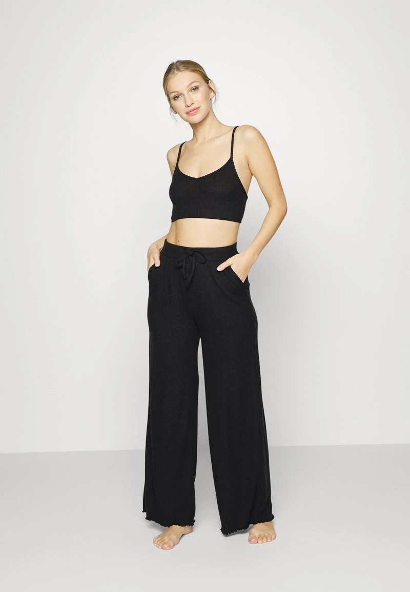 Mejor trato ⌛ Anna Field 3 PIECE COSY RIB SET - Pijama - Black, Mujer ⌛ 7 Mejor trato ⌛ Anna Field 3 PIECE COSY RIB SET - Pijama - Black, Mujer ⌛ - Imagen 5