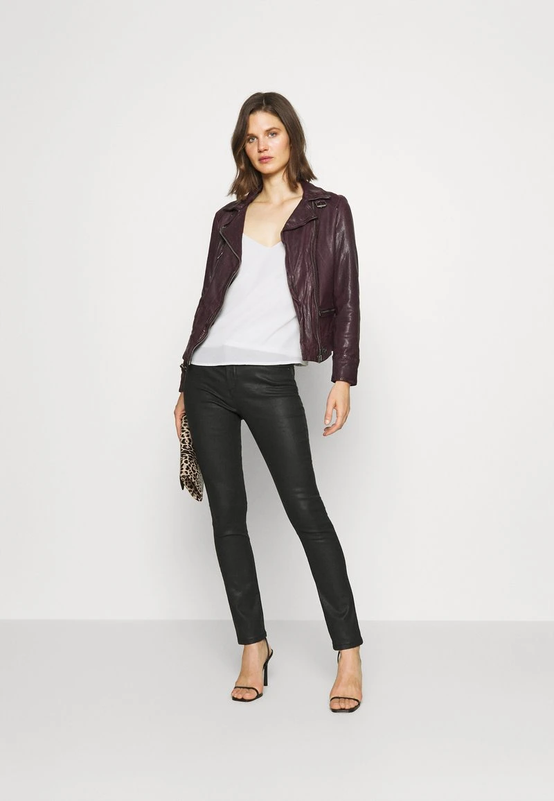 Toma de corriente 🔥 Anna Field Top - Cloud Dancer, Mujer 😉 4 Toma de corriente 🔥 Anna Field Top - Cloud Dancer, Mujer 😉 - Imagen 2