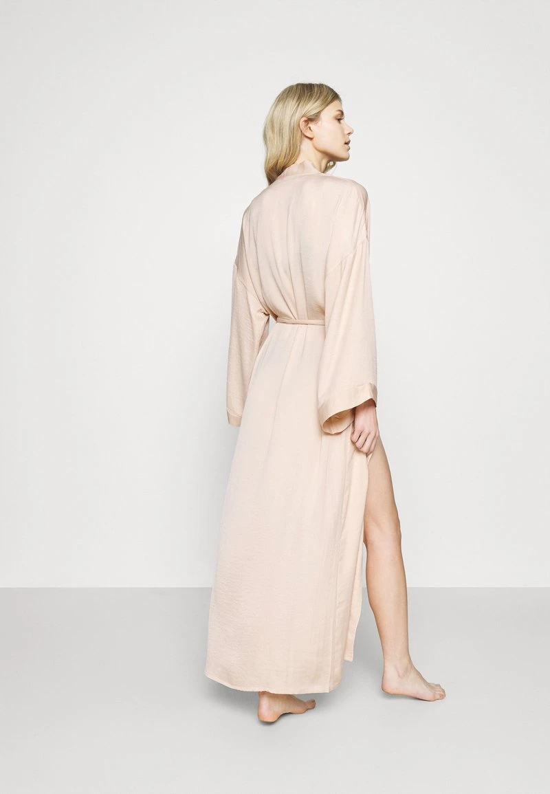 Mejor trato 👏 Anna Field Albornoz - Nude, Mujer ✨ 5 Mejor trato 👏 Anna Field Albornoz - Nude, Mujer ✨ - Imagen 3