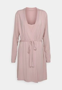 Mejor trato ⌛ Anna Field 2 PIECE NIGHTIE - Albornoz - Pink, Mujer ⭐ -Fashionize Ventas 3ff072ee4d934f67a2bc645423c23cf4