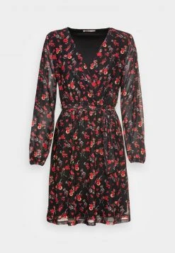 Las mejores reseñas de 😍 Anna Field Vestido Informal - Black/red, Mujer ⭐ -Fashionize Ventas 482c0dc440ae4cb394a0630d29653360