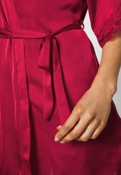 mejor venta ✔️ Anna Field ARIANA GIFT SET - Albornoz - Dark Red, Mujer ⌛ -Fashionize Ventas 4a1bf3bb9ad94e02ab883d564bb4cfba