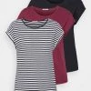 Venta al por mayor 🥰 Anna Field 3 PACK - Camiseta Estampada - Black/dark Red/black, Mujer 😍 -Fashionize Ventas 4fac91cd2ff54bb28023e66c69d76694