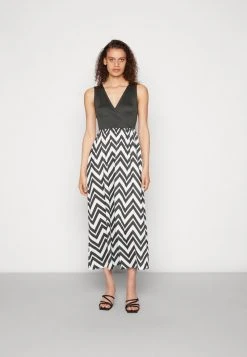 Mejor precio ✔️ Anna Field Vestido Largo - Black/multi-coloured, Mujer ✔️