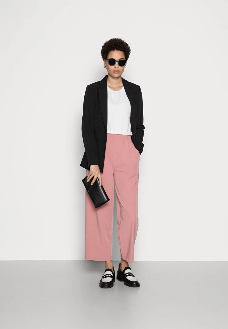 Las mejores reseñas de 😍 Anna Field CREW NECK BLOUSES WITH PUFFED SLEEVES - Blusa - Off-white, Mujer ✨ 4 Las mejores reseñas de 😍 Anna Field CREW NECK BLOUSES WITH PUFFED SLEEVES - Blusa - Off-white, Mujer ✨ - Imagen 2