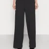 Venta al por mayor 🌟 Anna Field WIDE LEG PANTS WITH DETAIL - Pantalones - Black, Mujer ❤️ -Fashionize Ventas 75455b50d86347648abdb8d65a38b930
