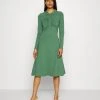 Cupón ✨ Anna Field Vestido Ligero - Green, Mujer 🌟 2 Cupón ✨ Anna Field Vestido Ligero - Green, Mujer 🌟 -Fashionize Ventas 82bd919e8a4b4f40b2c243e8a64128c9