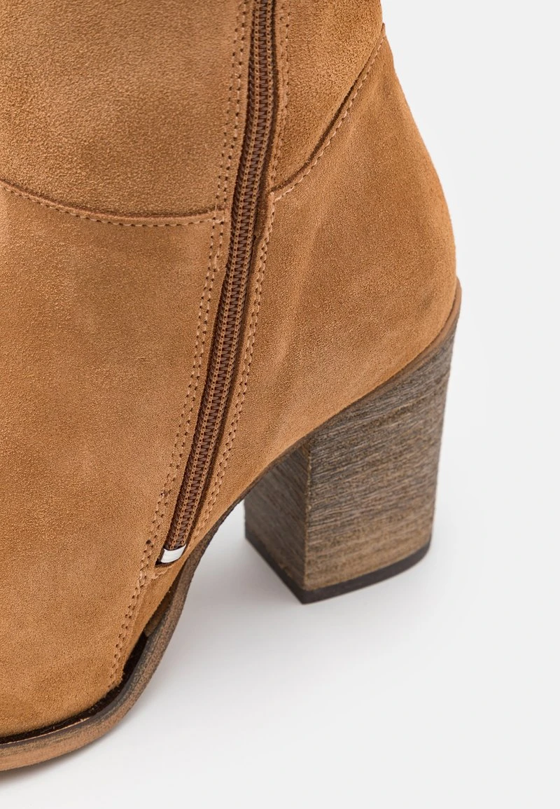 Para estrenar ⭐ Anna Field Botas Mosqueteras - Cognac, Mujer 🎉 8 Para estrenar ⭐ Anna Field Botas Mosqueteras - Cognac, Mujer 🎉 - Imagen 6