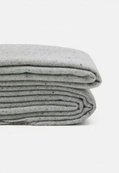 Presupuesto 🎉 Anna Field Bufanda - Light Grey, Mujer ✔️ 10 Presupuesto 🎉 Anna Field Bufanda - Light Grey, Mujer ✔️ -Fashionize Ventas 99a162c36b424e52ac0a3a3240ea535c