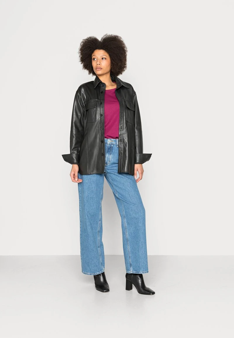 Toma de corriente 😍 Anna Field Camiseta Básica - Dark Red, Mujer ✔️ 4 Toma de corriente 😍 Anna Field Camiseta Básica - Dark Red, Mujer ✔️ - Imagen 2