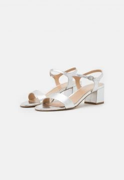 Comprar 😍 Anna Field LEATHER - Sandalias - Silver, Mujer 🎉 10 Comprar 😍 Anna Field LEATHER - Sandalias - Silver, Mujer 🎉 -Fashionize Ventas 9c436f03a66a45fdae91f75d4b462efa