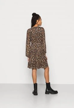 Las mejores reseñas de 💯 Anna Field Vestido Informal - Black/yellow, Mujer 🔔 -Fashionize Ventas ab400e696e9645d389a363ed3d560e40