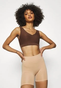 Las mejores reseñas de ❤️ Anna Field 2PP SEAMLESS SHORTS - Shapewear - Beige, Mujer 👍 12 Las mejores reseñas de ❤️ Anna Field 2PP SEAMLESS SHORTS - Shapewear - Beige, Mujer 👍 -Fashionize Ventas ab9844776caf445c9c9d4d885f673b1b