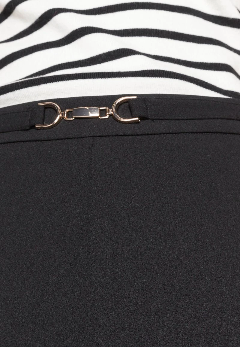 Venta al por mayor 🌟 Anna Field WIDE LEG PANTS WITH DETAIL - Pantalones - Black, Mujer ❤️ 7 Venta al por mayor 🌟 Anna Field WIDE LEG PANTS WITH DETAIL - Pantalones - Black, Mujer ❤️ - Imagen 5