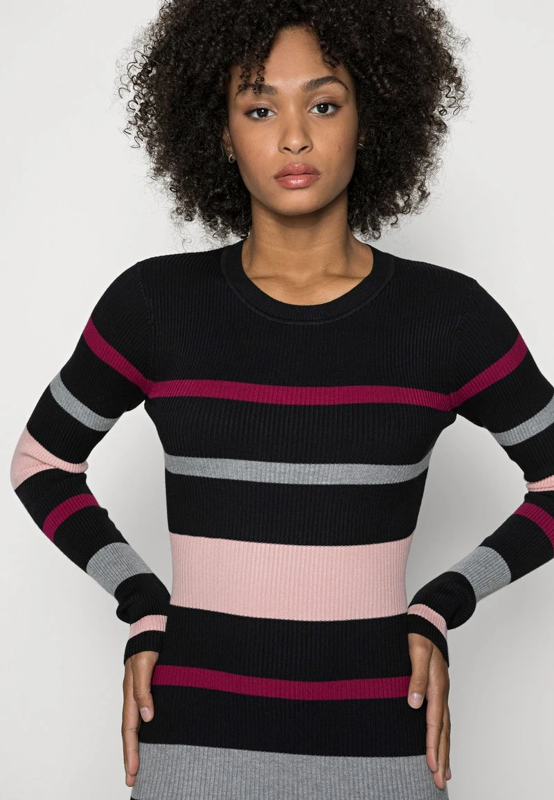 ofertas ✨ Anna Field REGULAR FIT STRIPES 🤩 DRESS - Vestido De Punto - Black/red/pink, Mujer ⭐ 7 ofertas ✨ Anna Field REGULAR FIT STRIPES 🤩 DRESS - Vestido De Punto - Black/red/pink, Mujer ⭐ - Imagen 5