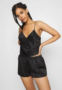 Presupuesto ⌛ Anna Field SIMPLE SATIN SHORT SET - Pijama - Black, Mujer ❤️ -Fashionize Ventas bf9abd9ea6a24dcb9383c9f8cd7f5605