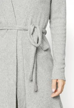 Comprar 🧨 Anna Field RIB 3 PIECE PYJAMA - Pijama - Light Grey, Mujer ⭐ -Fashionize Ventas ce3ce69c3a274e2396ab190f38a3af3c