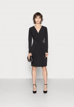 Venta al por mayor ✔️ Anna Field LONG SLEEVES RING BUCKLE DRESS - Vestido De Tubo - Black, Mujer 🔥 -Fashionize Ventas ce481dbf9c204ad498f836b238295d9a