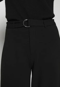 Gran venta ⭐ Anna Field BELTED FLARED LEG PANTS - Pantalones - Black, Mujer ⌛ -Fashionize Ventas f846b0ba90424fbb8b91aec47aa40781