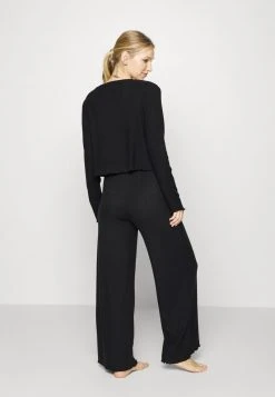 Mejor trato ⌛ Anna Field 3 PIECE COSY RIB SET - Pijama - Black, Mujer ⌛ 13 Mejor trato ⌛ Anna Field 3 PIECE COSY RIB SET - Pijama - Black, Mujer ⌛ -Fashionize Ventas fba302797f6845daad7994dd6e92da74