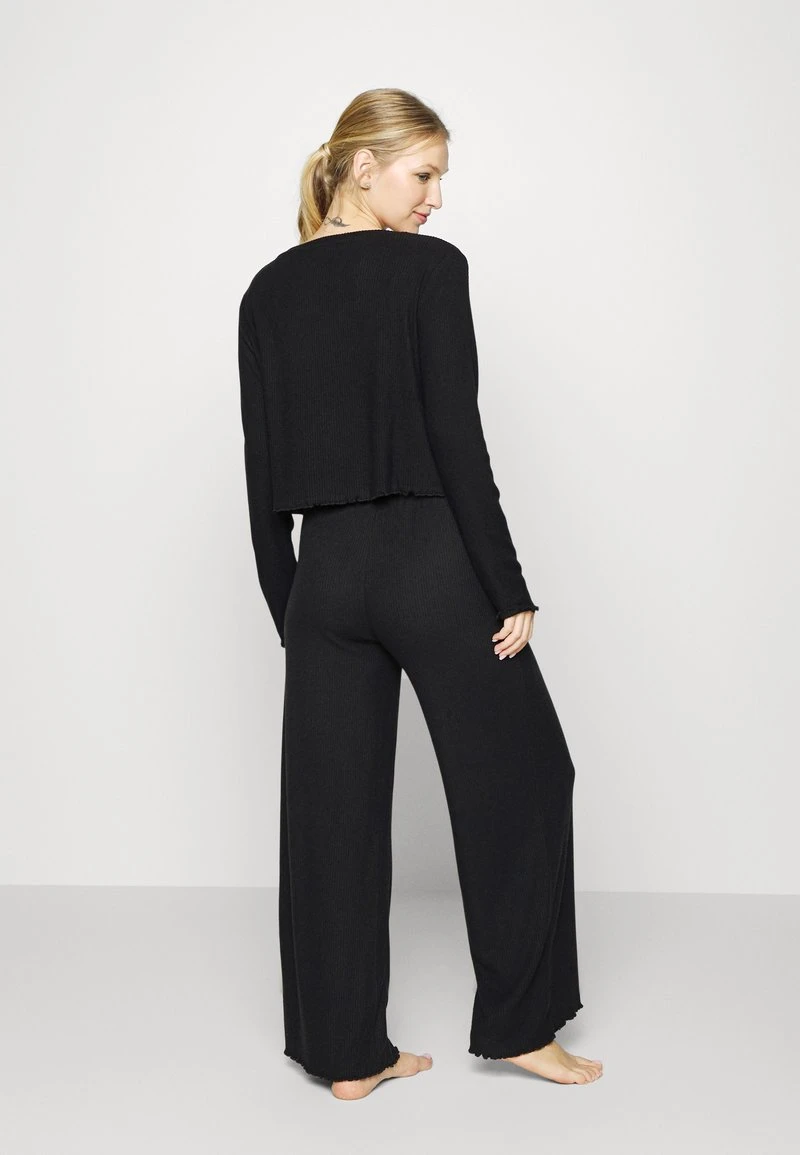 Mejor trato ⌛ Anna Field 3 PIECE COSY RIB SET - Pijama - Black, Mujer ⌛ 6 Mejor trato ⌛ Anna Field 3 PIECE COSY RIB SET - Pijama - Black, Mujer ⌛ - Imagen 4
