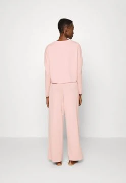 Presupuesto ✨ Anna Field LOUNGE SET - Pijama - Mauve, Mujer 😍 11 Presupuesto ✨ Anna Field LOUNGE SET - Pijama - Mauve, Mujer 😍 -Fashionize Ventas fc7ed96233b849debc960e3de3b2fda3